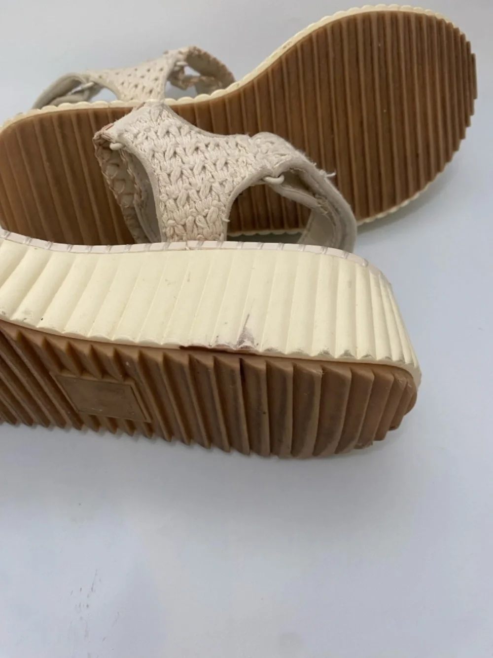 Dolce Vita Cream Platform Sandals – Chunky Espadrille Sole, Adjustable Straps - Picture 11 of 11